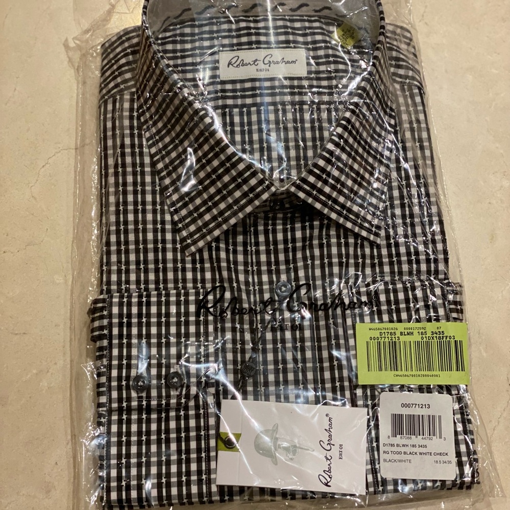 New Men’s Robert Graham shirt - Picture 4 of 4